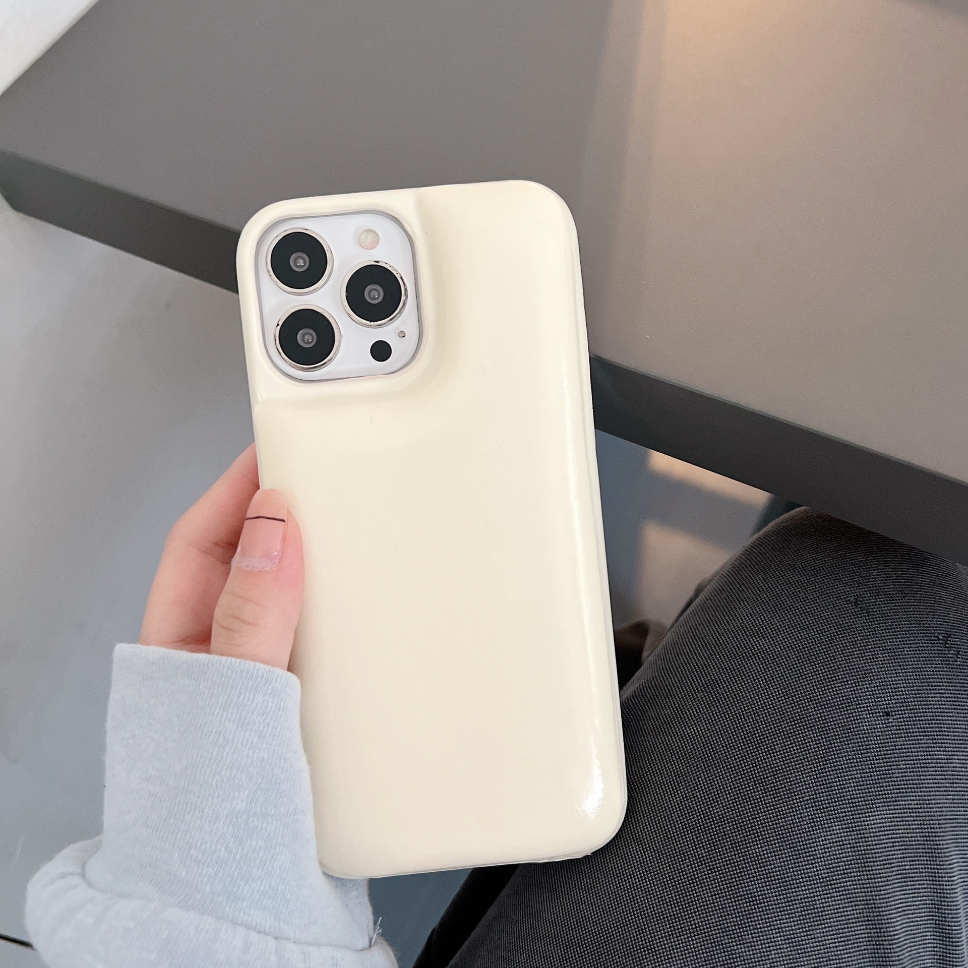 Simple Glossy Leather Protective Phone Case - Image 9