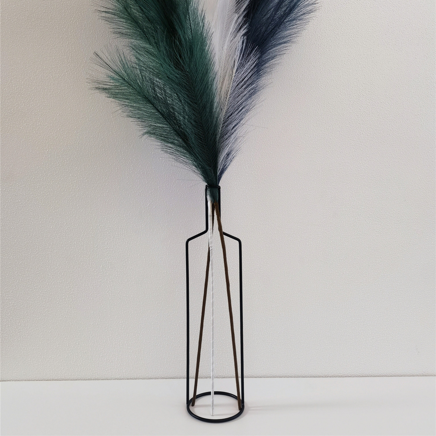 Nordic Large Tall Iron Line Flower Vase