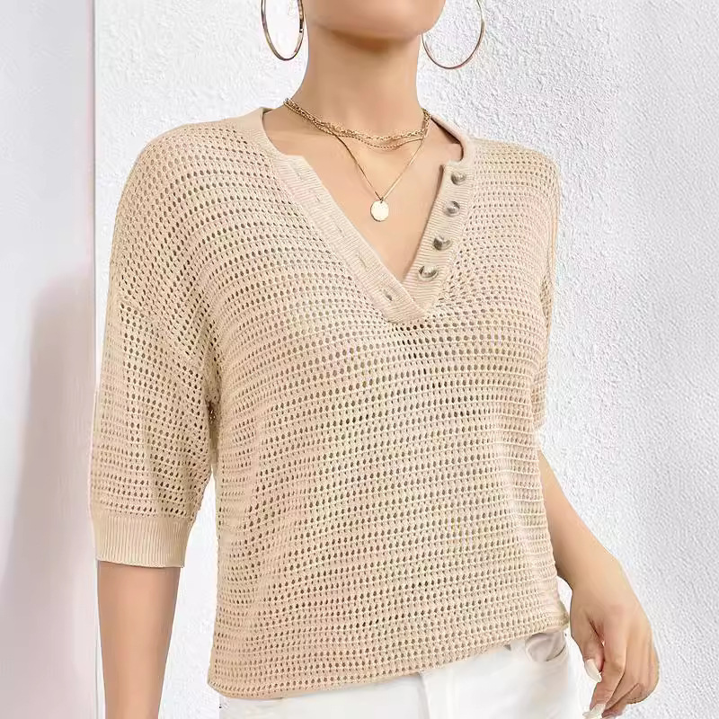 V-neck Hollow Knitwear - Image 6