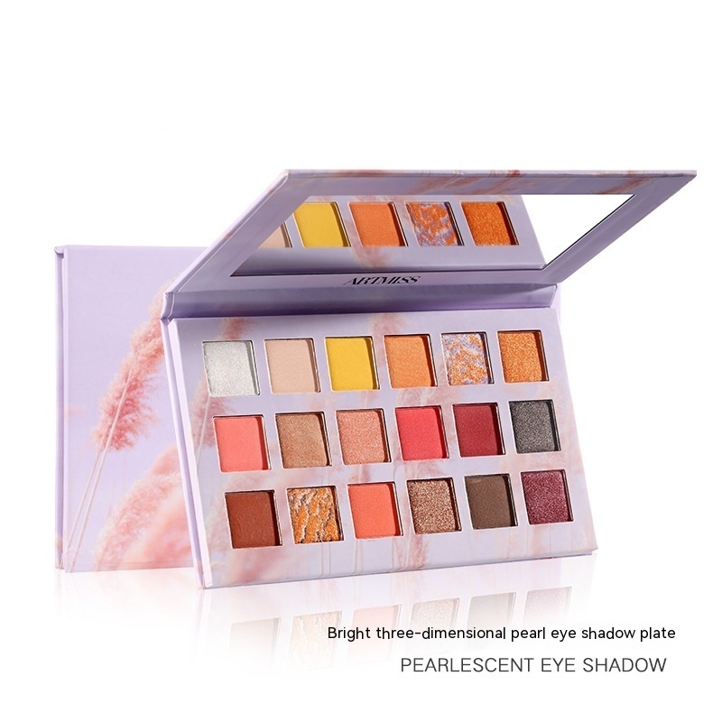 Matte Earth Tone Eyeshadow Plate - Image 8