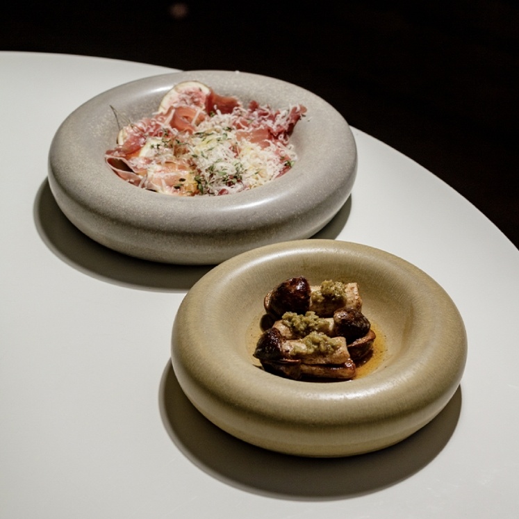 Nordic Kiln Baked Thick Bread Plate