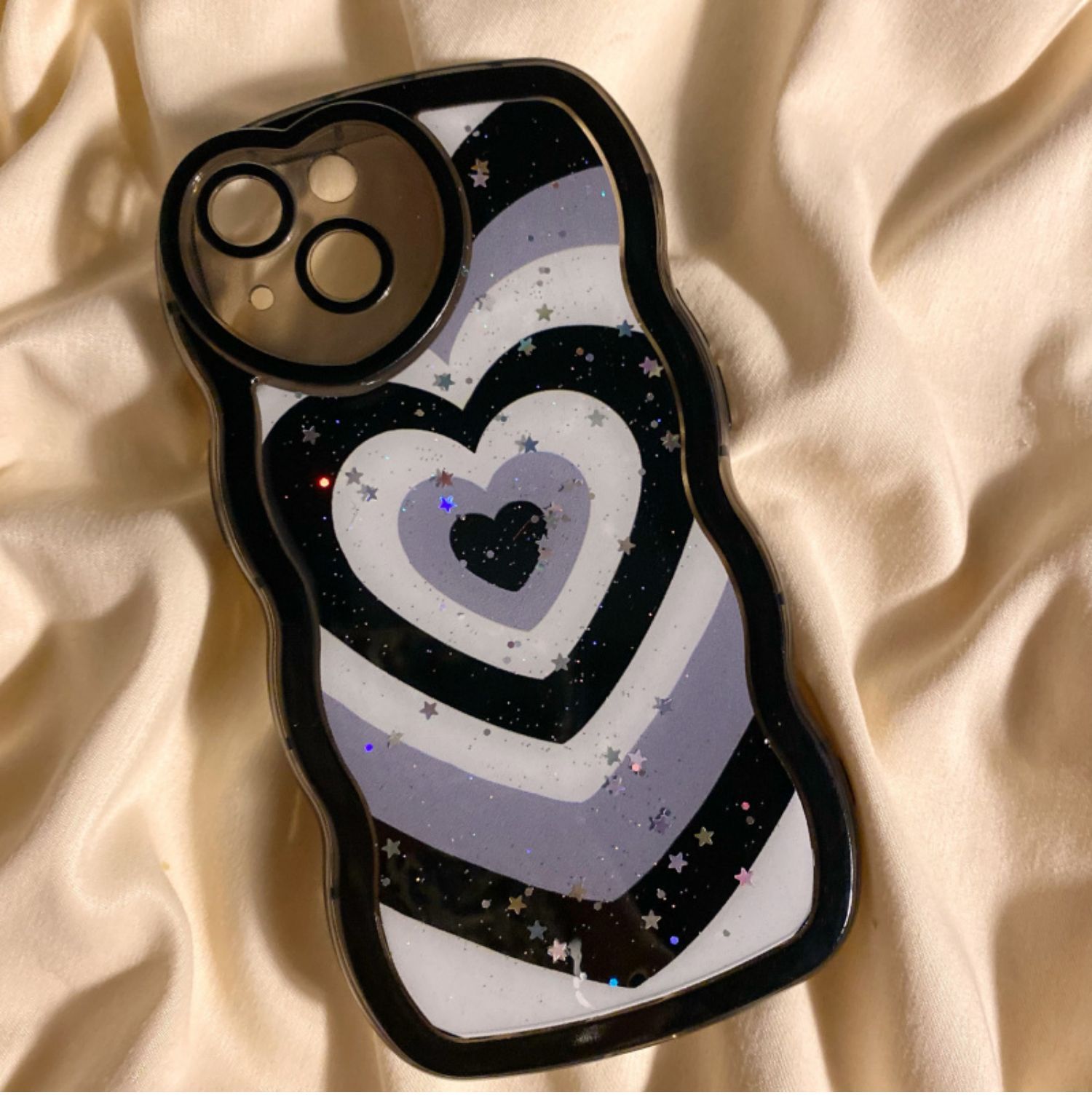 Love Pendant Phone Case - Image 2
