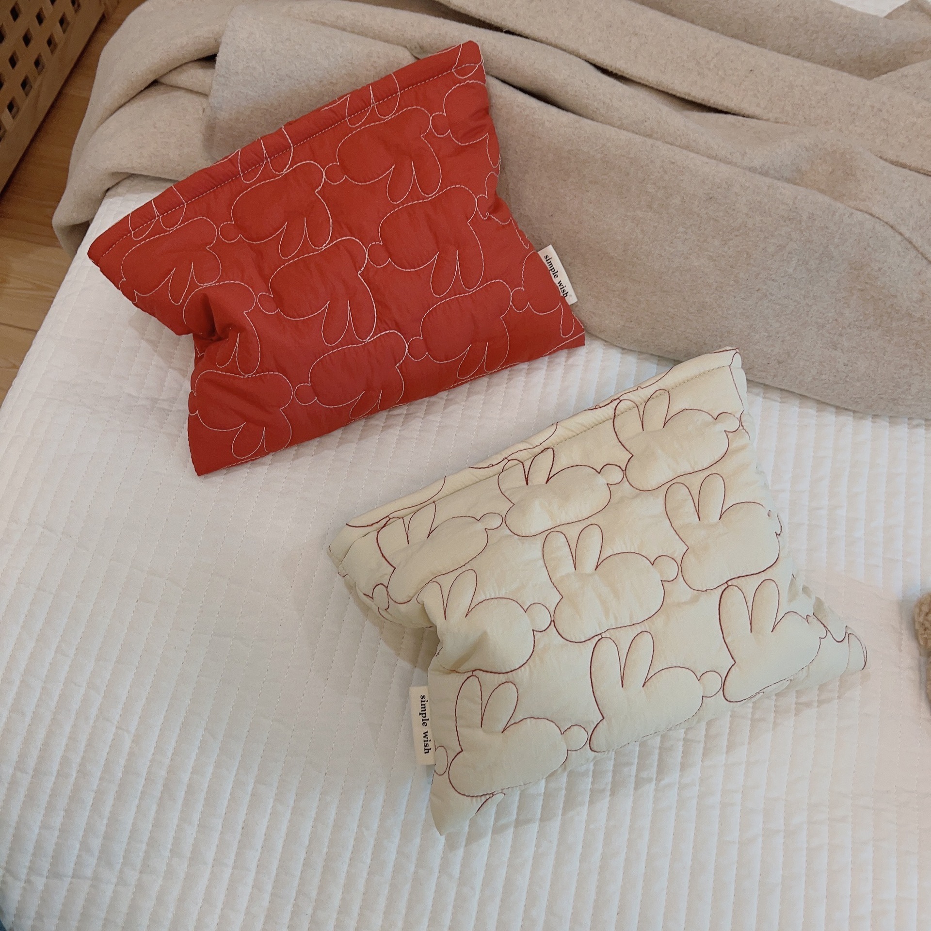 Extra Thick Cosmetic Storage Bag - Image 10