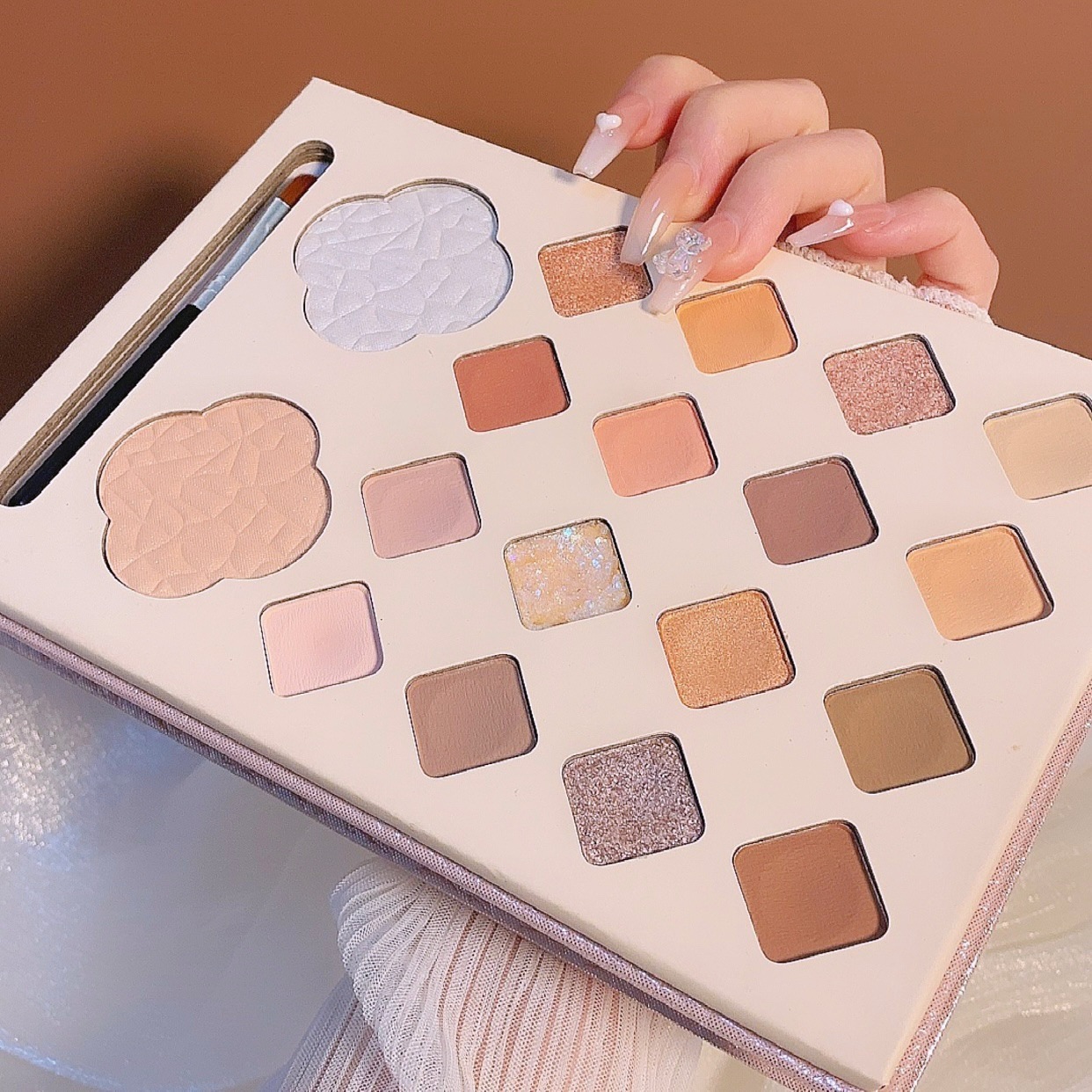 Cherry Blossom Eyeshadow Book Tray
