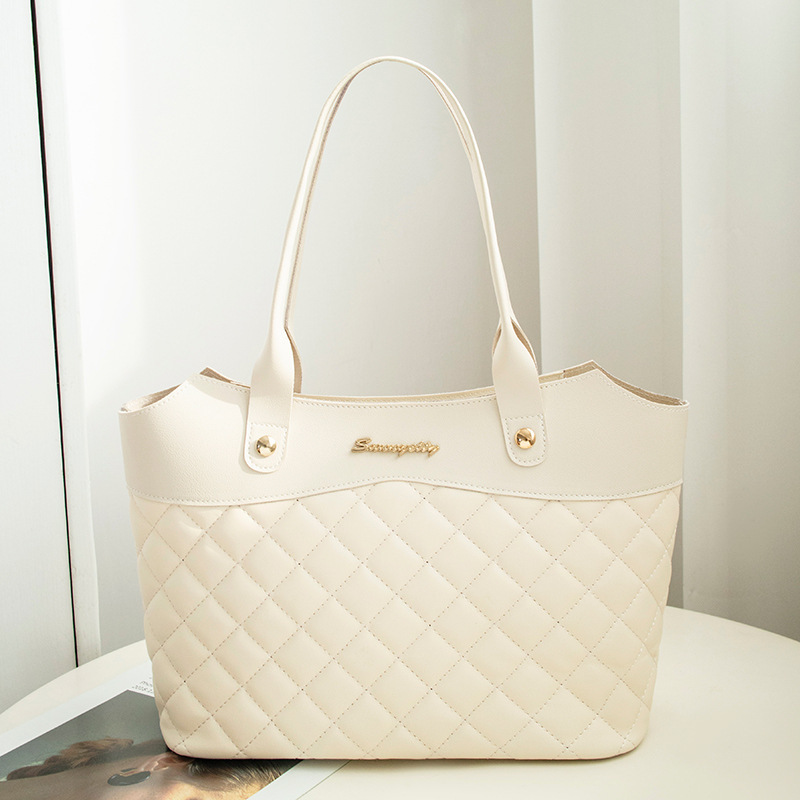 Rhombus Handbag - Image 5