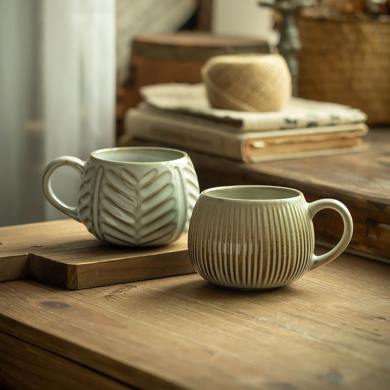 Creative American Embossed Ceramic Mug - Image 3
