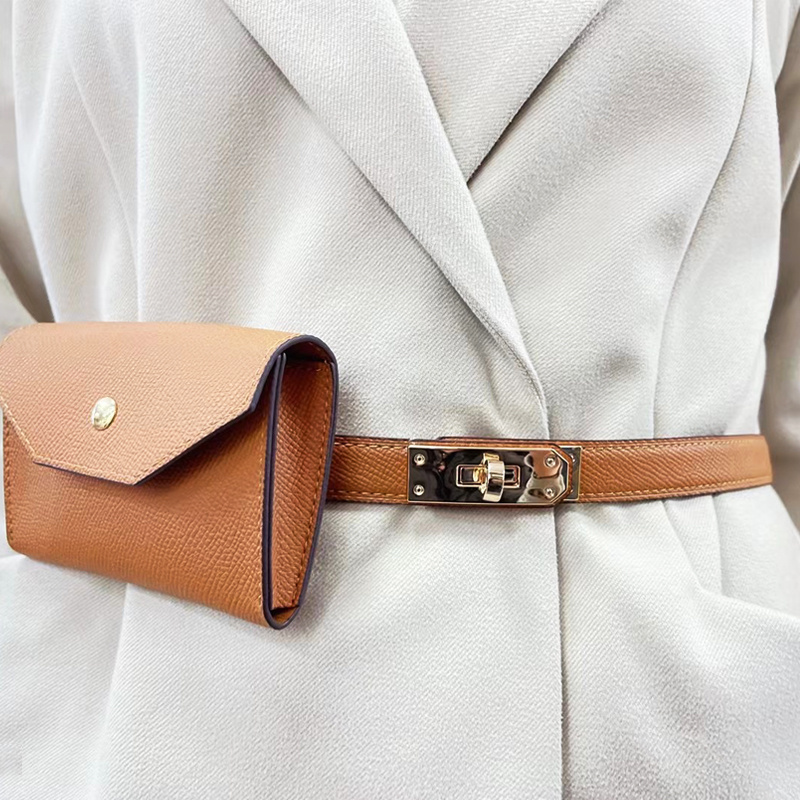 Lychee Cowhide Waist Belt With Bag - Image 5