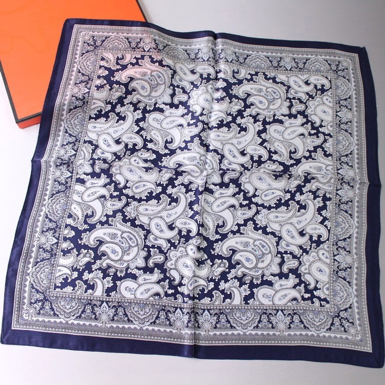 Men's Fashion Vintage Cashew Flower Silk Scarf - Image 3