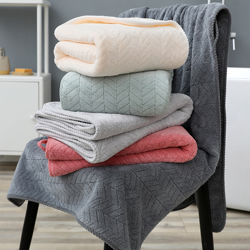 Absorbent Coral Fleece Bath Thickening Towel