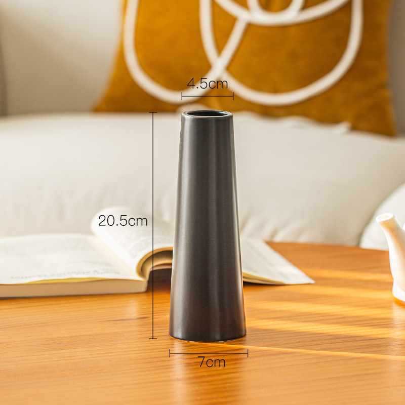 Small-Caliber Mouth Tulip Ceramic Vase - Image 9
