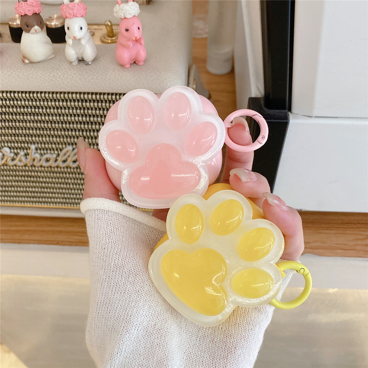 Cute Cat Claw Print Bluetooth Earphone Protective Cover - Image 3