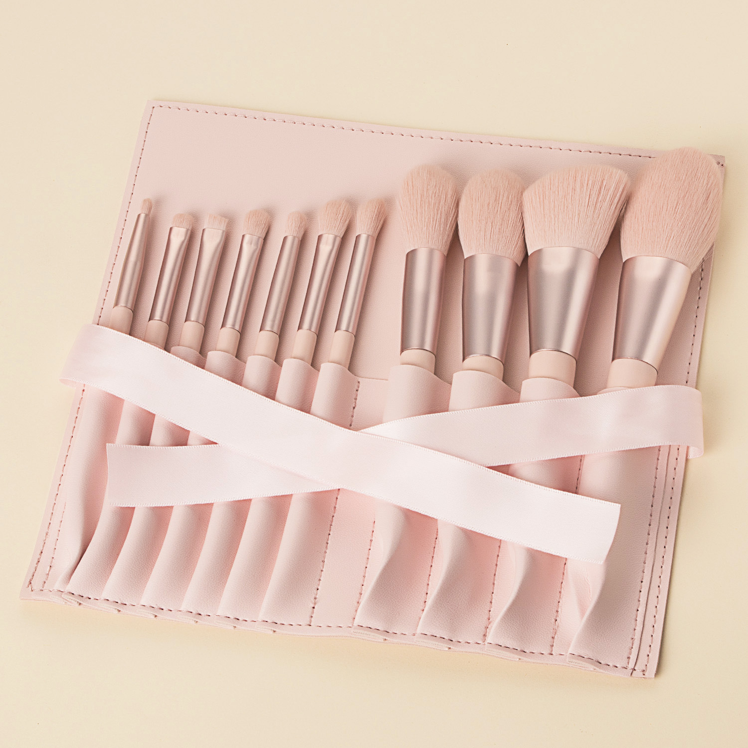 Girl Make-up Beauty Brush Kit With Holder - Image 2