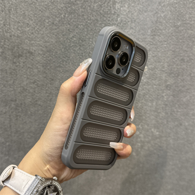 Breathable Heat Dissipation Mesh Case for I Phone - Image 10