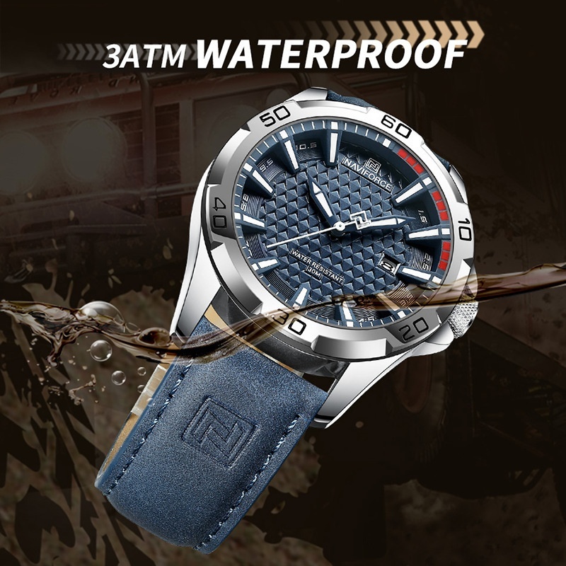 Men Leather Strap Quartz Watch