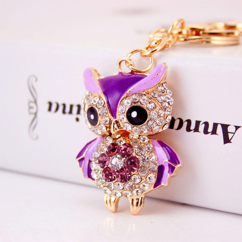 Creative Diamond Inlaid Owl Car Keychain Pendant - Image 3