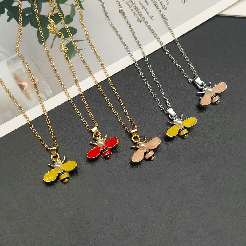 Cute Fashion Yellow Bee Necklace - Image 6