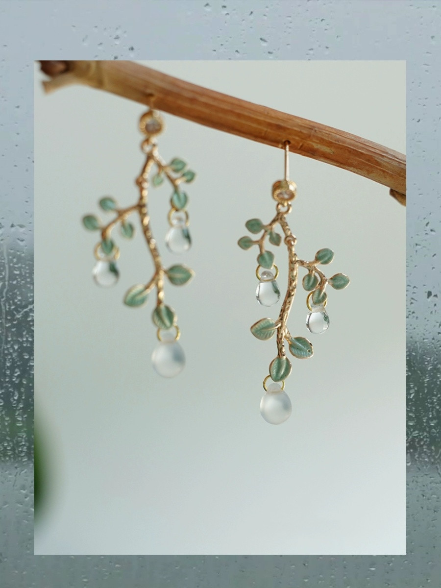 Women Fashion Temperament Drop Earrings - Image 3