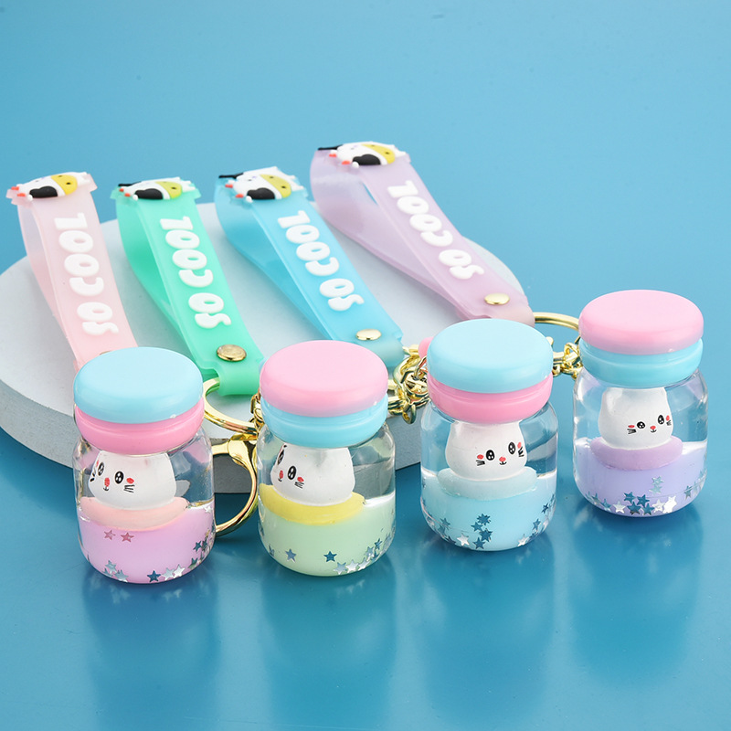 Floating Kitten Macaron Quicksand Keychain - Image 4