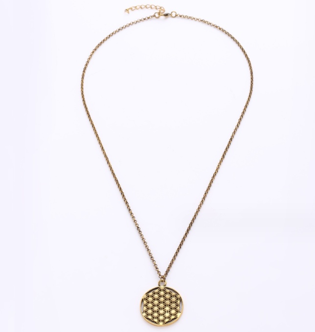 Geometric Alloy Pendant Necklace - Image 3