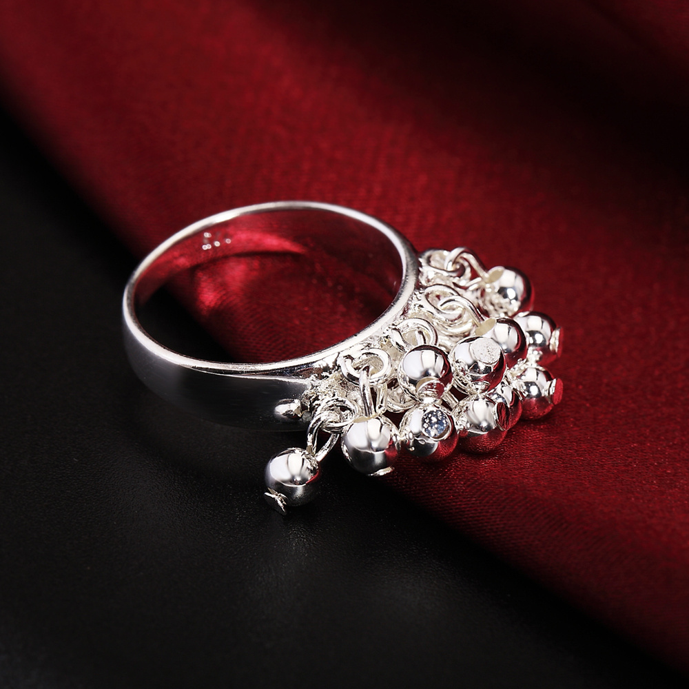 Fashionable Silver Women's Grape Ring