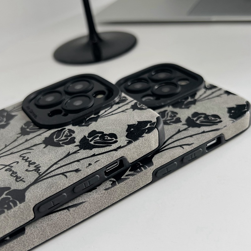 Fashion Soft Silicone Phone Case - Image 3