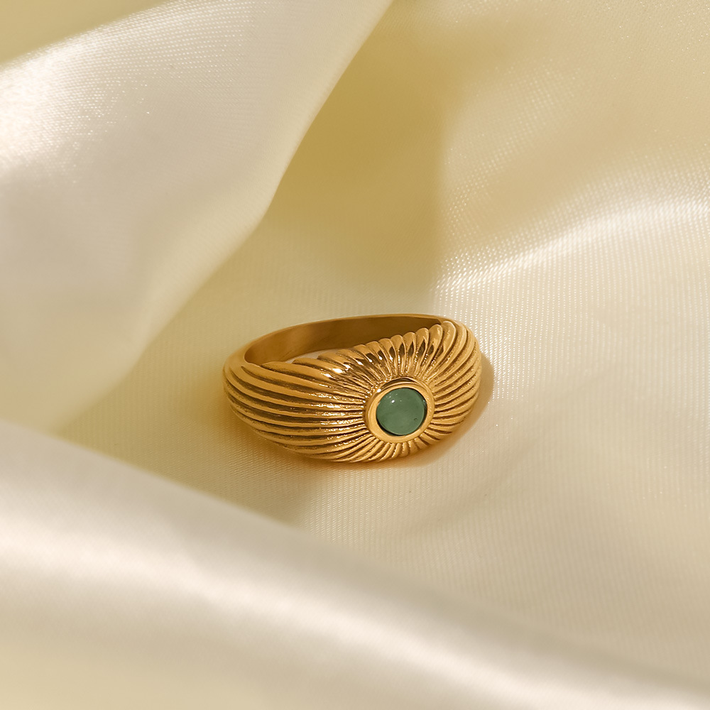 Women's French Vintage Style Ring