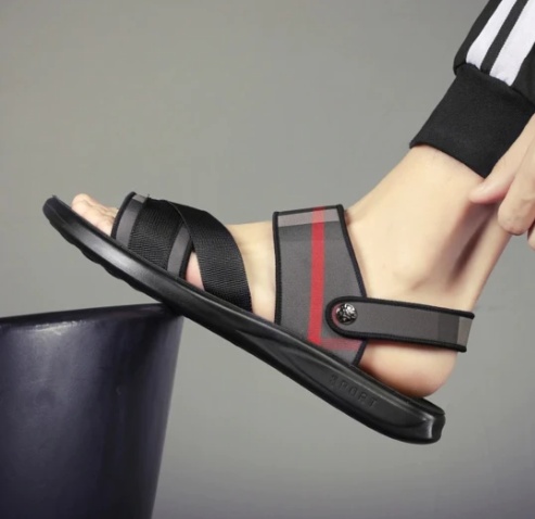 Personality Checkered Wear Sandals Men