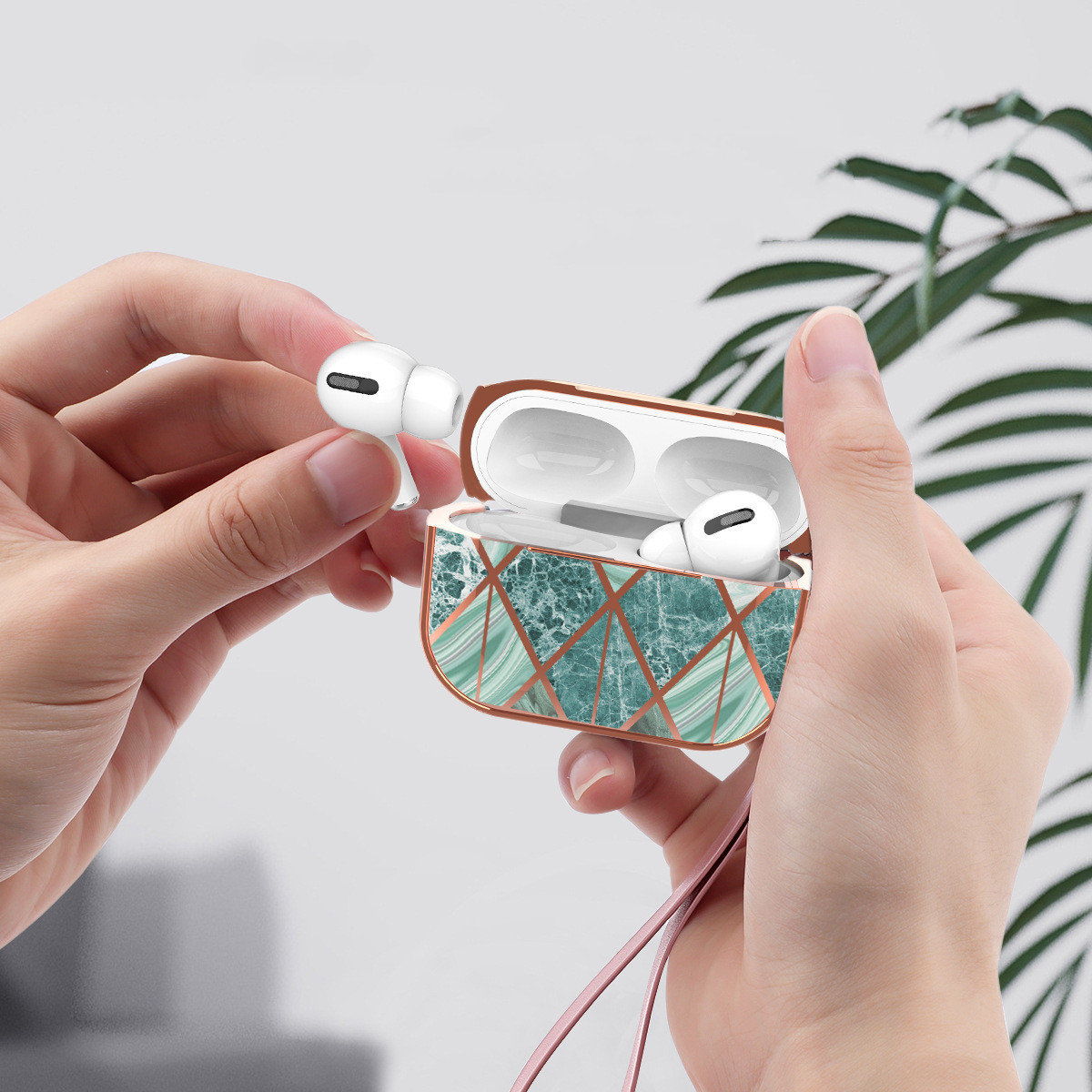 Colorful Bluetooth Wireless Earphone Case with Rope