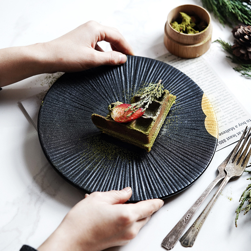 Creative Wujin Moyu Ceramic Shallow Tableware Set - Image 3