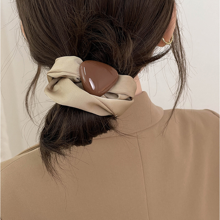 High-Grade Satin Flowers Hair Rope - Image 9