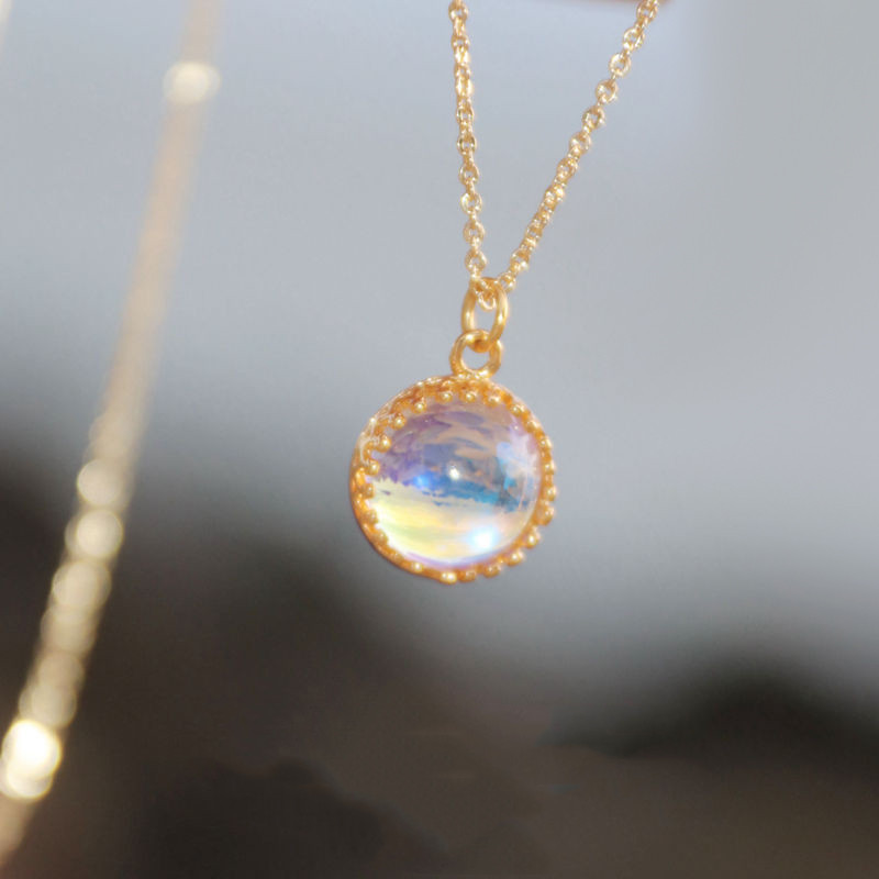 Shiny White Ball Elegant Necklace - Image 3