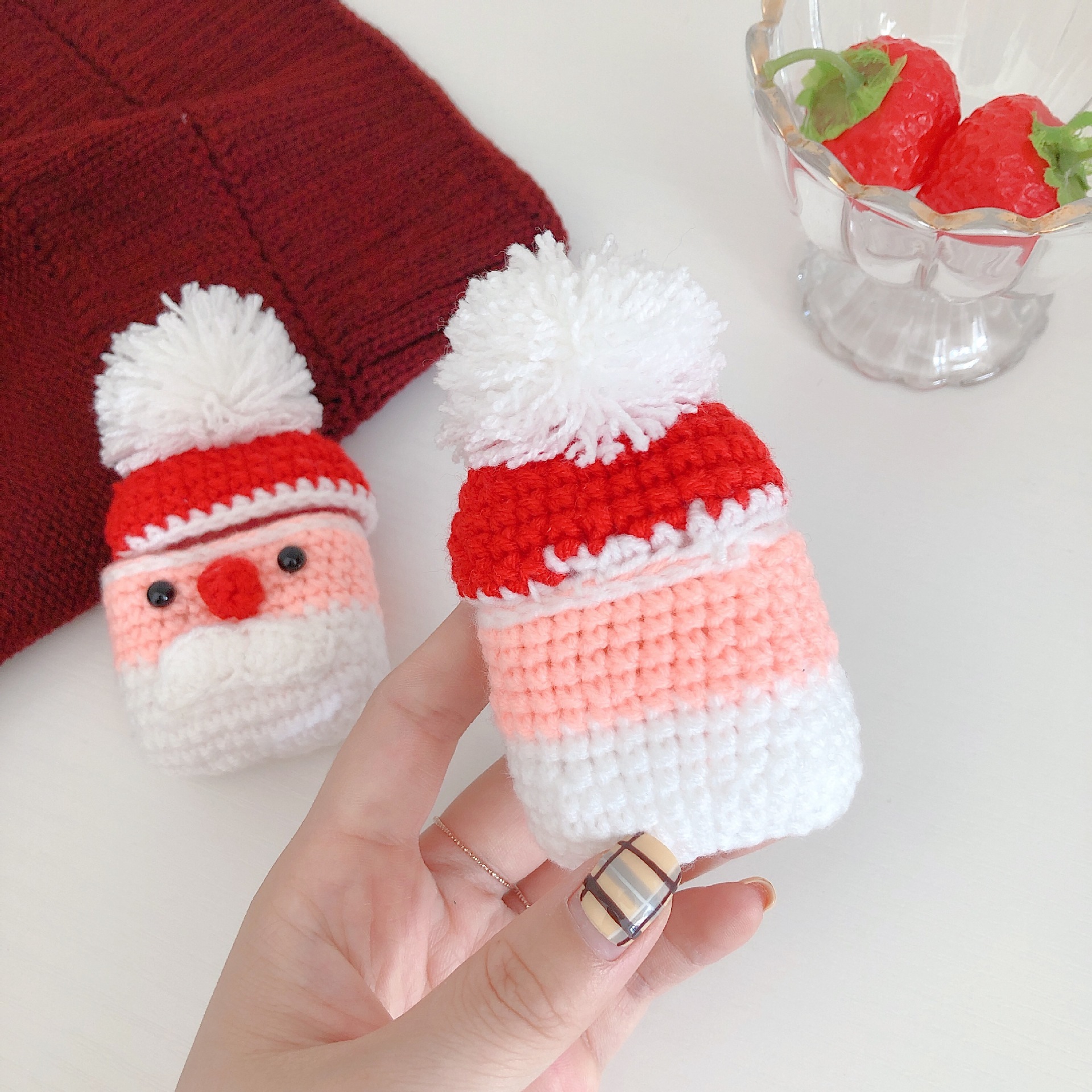 Plush Knitted Santa Claus Earphone Cover - Image 7