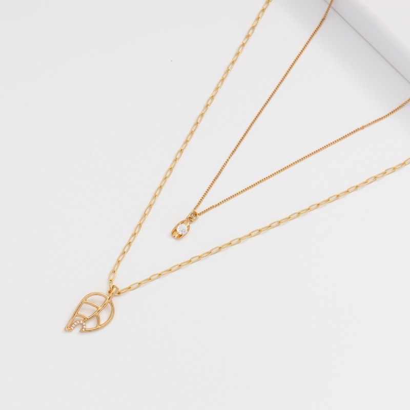 Simple Hollow Leaf Necklace - Image 4