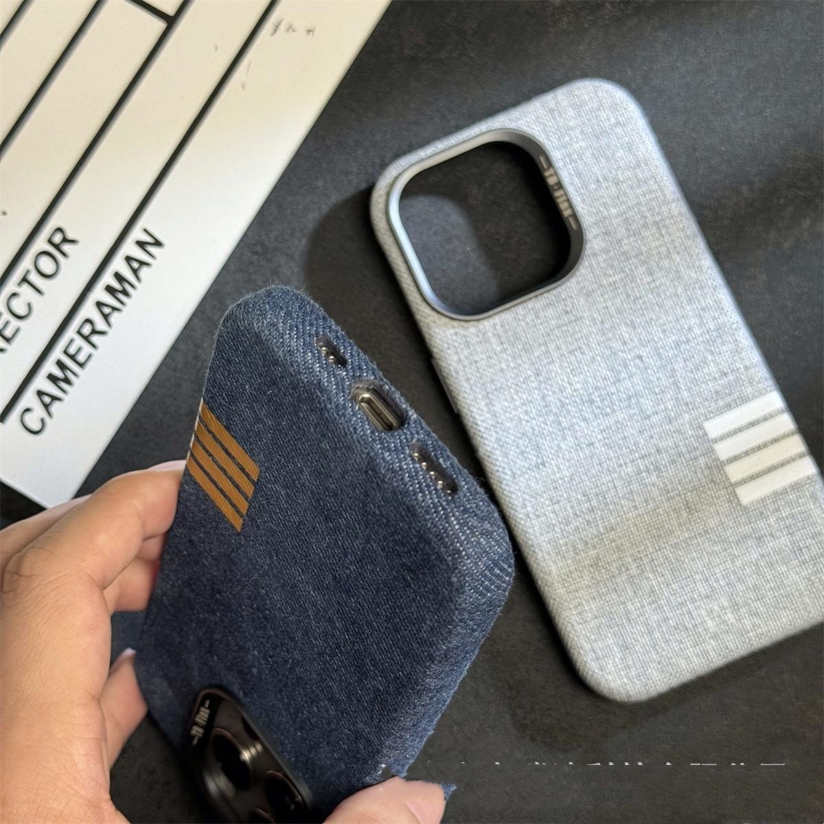 Retro Magnetic Drop-Resistant Protective Case - Image 8