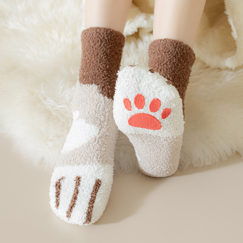 Women Fashion Personality Coral Fleece Socks - Image 3