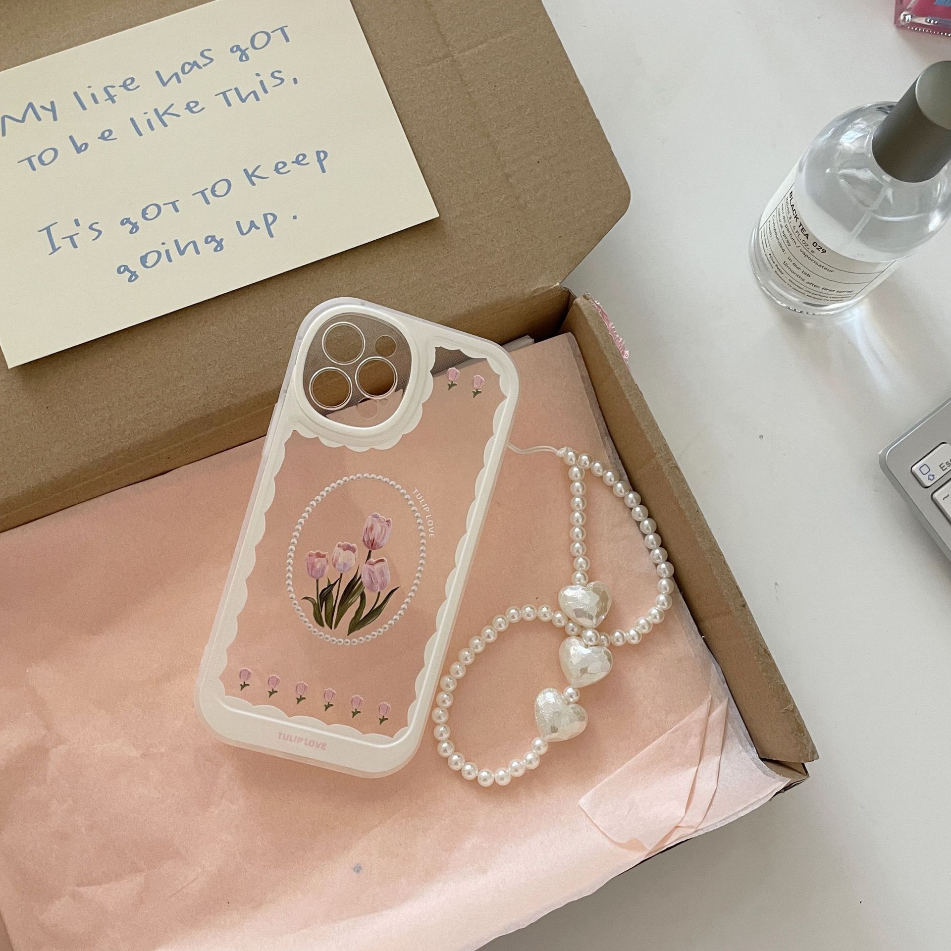Tulip Vintage Phone Case With Chain - Image 2