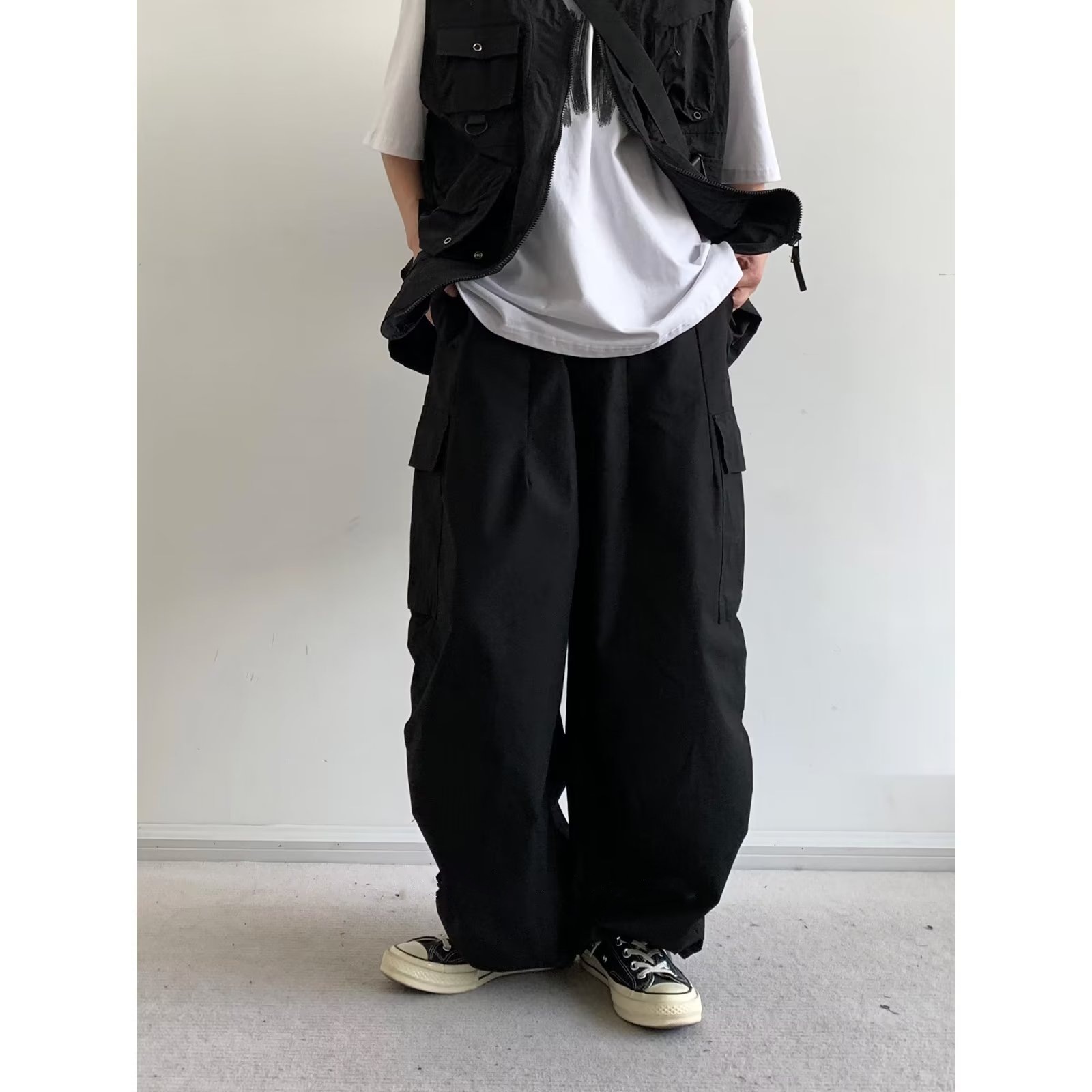 Wide-leg Japanese Retro Pocket Workwear Trousers - Image 8