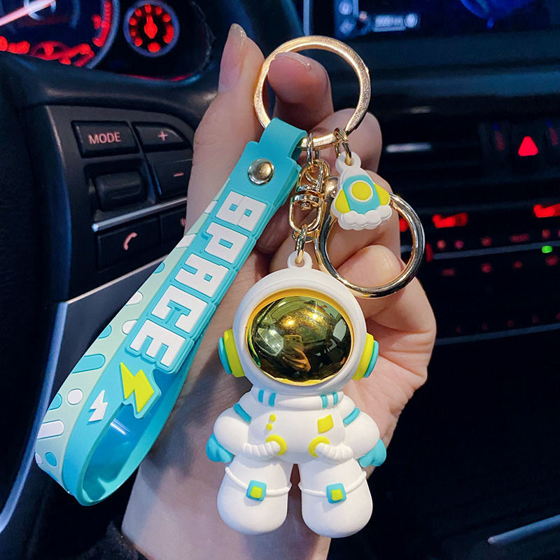 Cartoon Cool Astronaut Dripping Keychain - Image 4