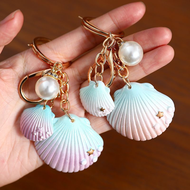 Pearl Ornaments Shell Keychain