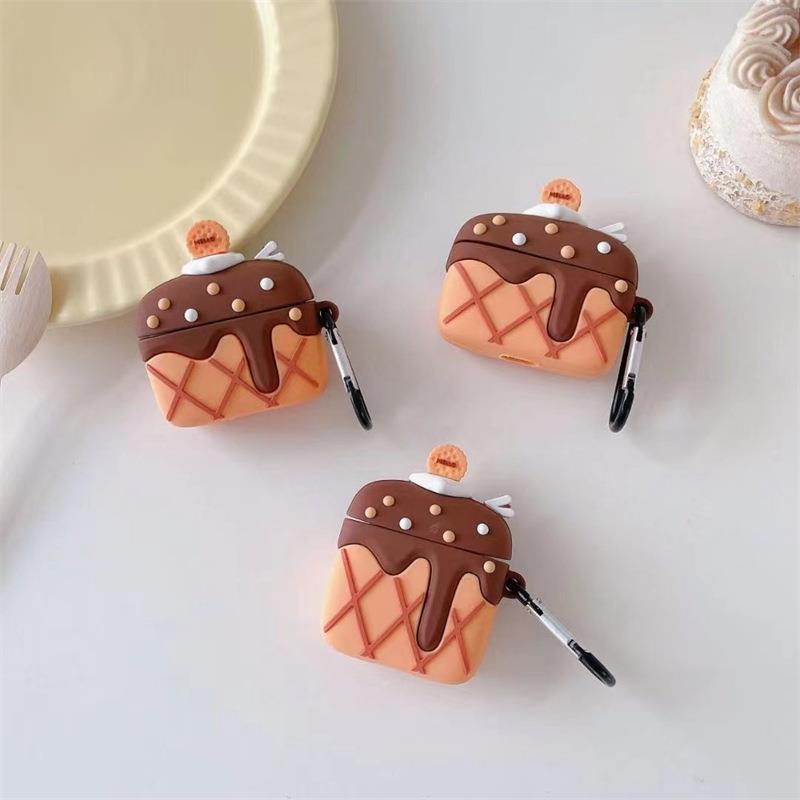 Chocolate Cream Cake Earphone Case