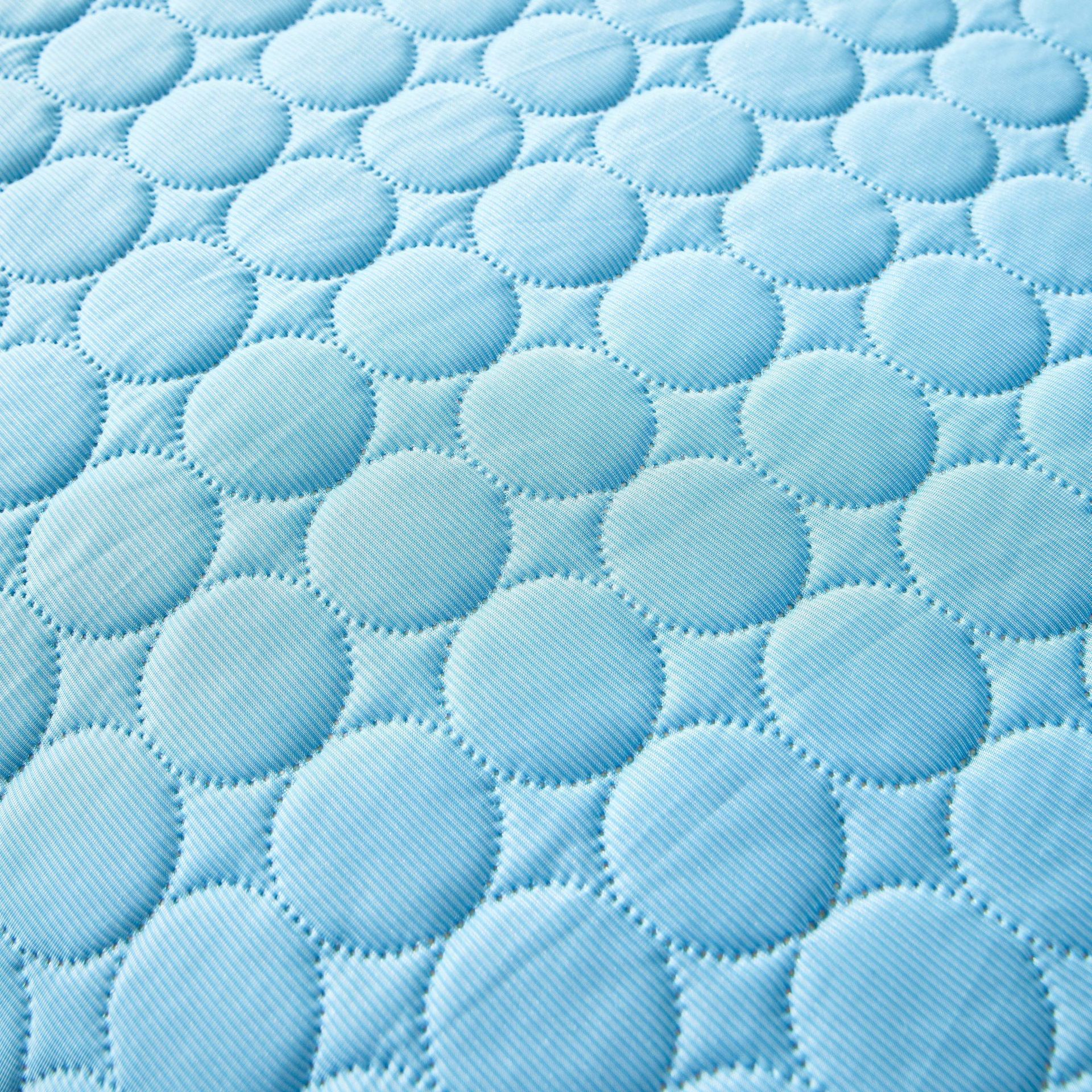 Pet Sofa Cool Feeling Cushion Pad - Image 4