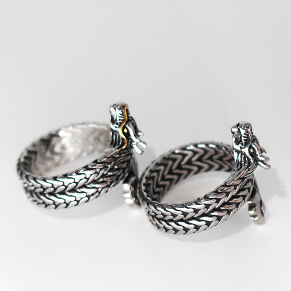 Creative Hand Vintage Men's Titanium Steel Ring
