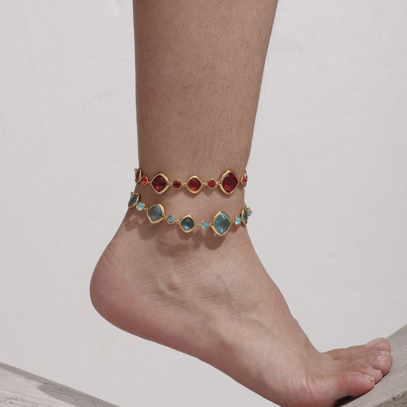 Light-Luxury 18k Gold-Plated Summer Beach Anklet - Image 10