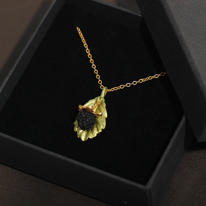 Mori Style Plant Leaf Necklace