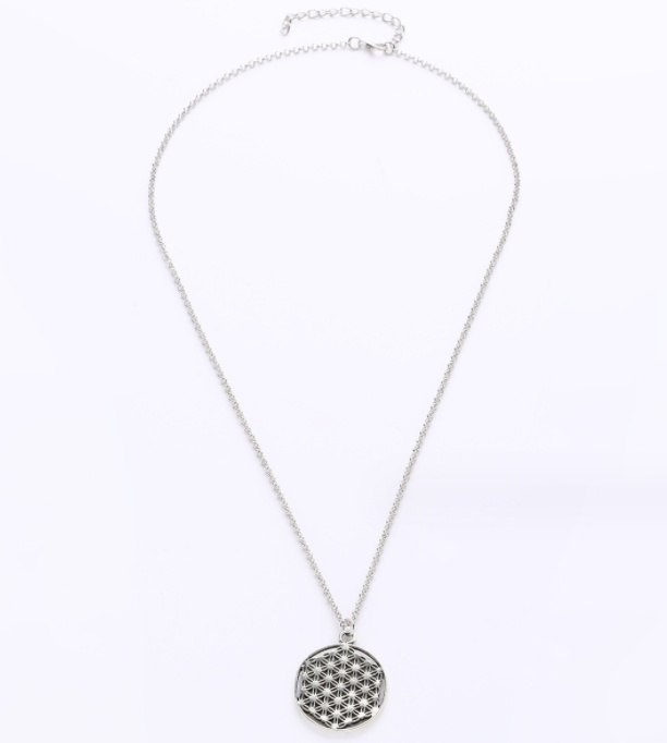 Geometric Alloy Pendant Necklace - Image 5