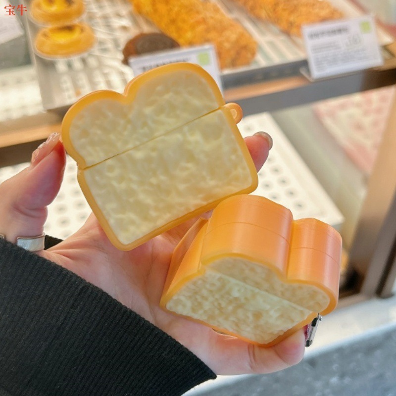 Creative 3D Toast Bread Earphone Case