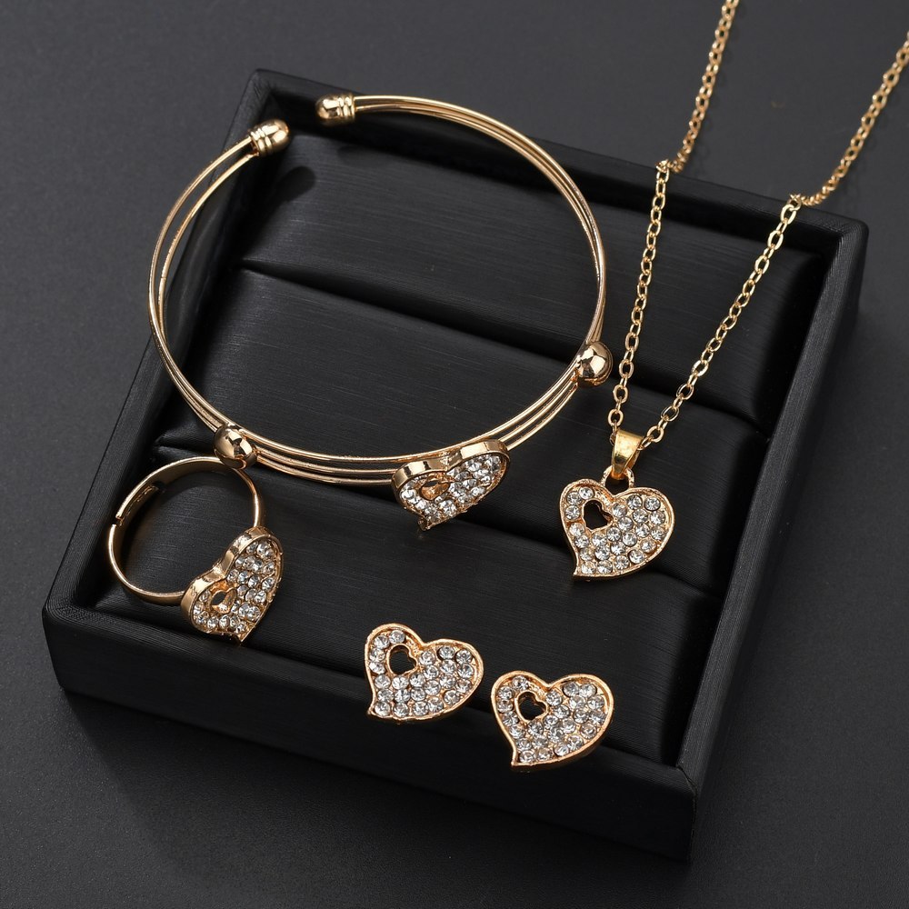 Love Heart Shaped Jewelry Set