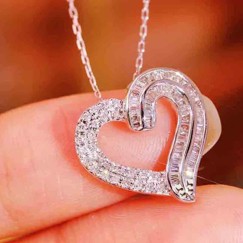 Girls Heart Pendant Necklace