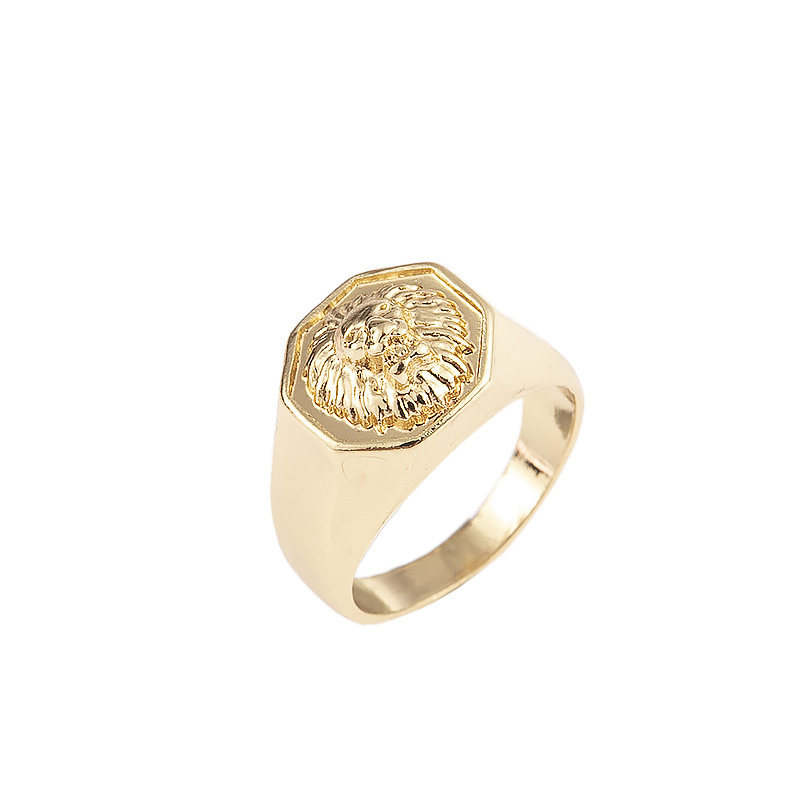 18K Gold Vintage Thumb Ring For Men - Image 4