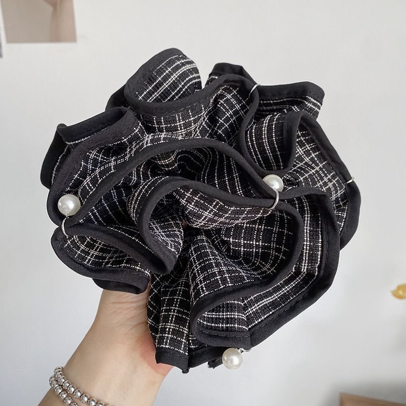 Retro Black and White Checkered Pearl End Scrunchie